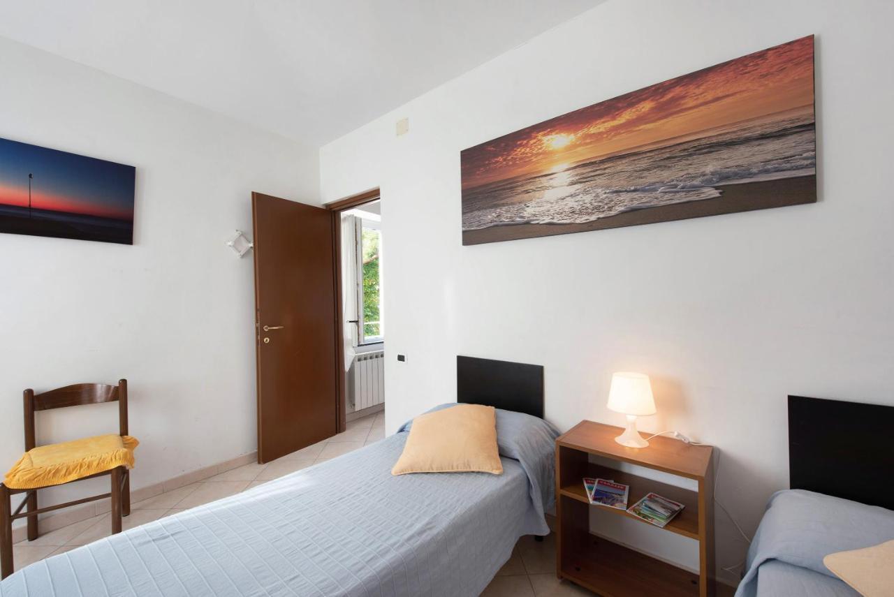 Appartamento Trilocale San Nazario Varazze Esterno foto