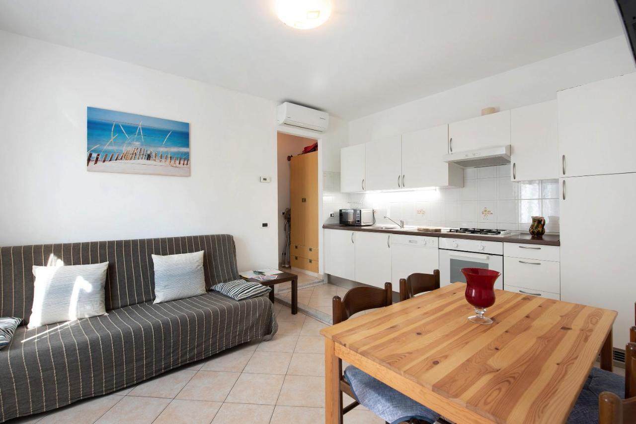Appartamento Trilocale San Nazario Varazze Esterno foto